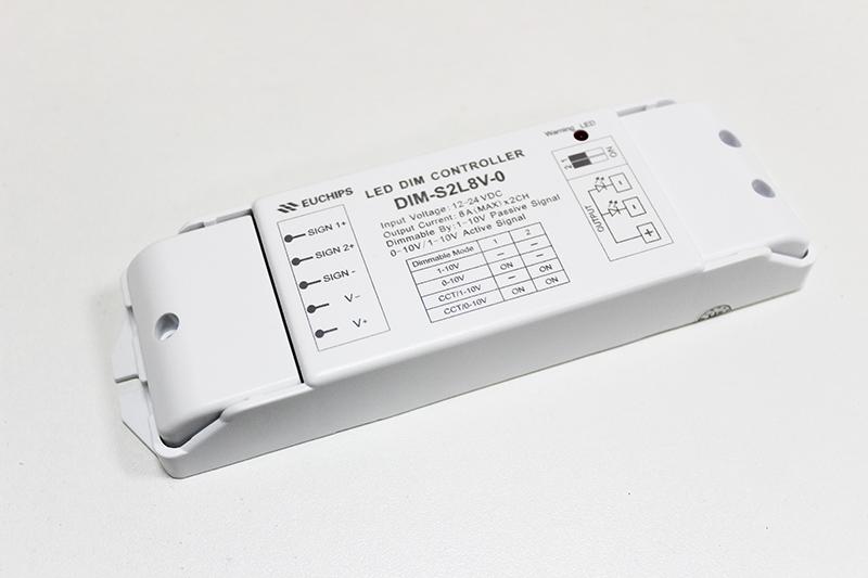 12 Volt/24 Volt 2x8A output 1-10V input 2 Channel RGB LED- Strip Dimmer