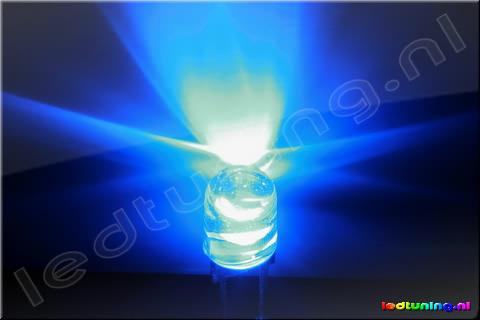 Round LED 8mm 25° 4-chip 80mA 6lm Blue