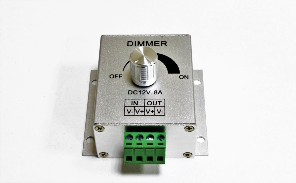 12-24 Volt 1x8A 1-Kanaals LED-Strip Dimmer met draaiknop