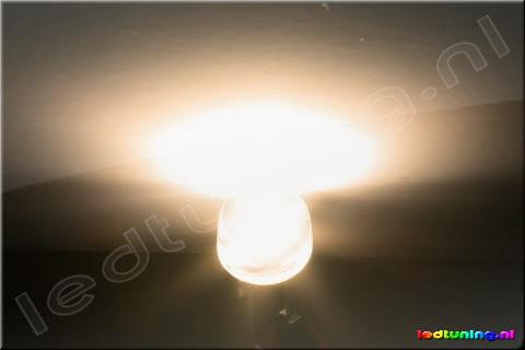 Round LED 10mm 140° 4-chip 80mA 9lm Warm White