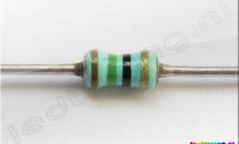 Resistor 15 Ohm, 0.5 Watt