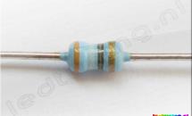 Resistor 390 Ohm, 0.5 Watt